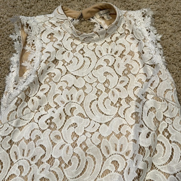 Francesca’s dress - Picture 2 of 3